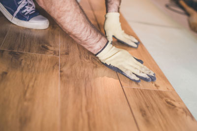 posa pavimenti in parquet a bologna, ristrutturare posa parquet a bologna,prezzi posa pavimenti e rivestimenti parquet a bologna